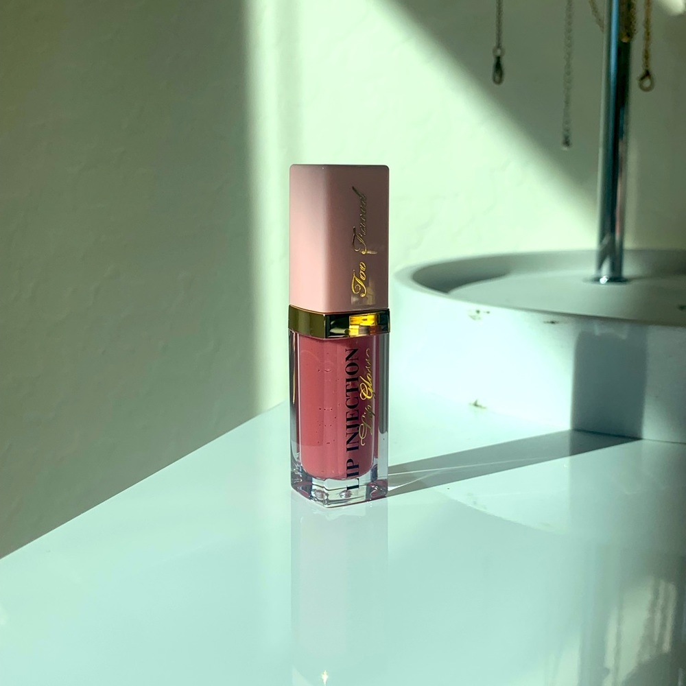 Too Faced Lip Injection Power Plumping Lip Gloss
